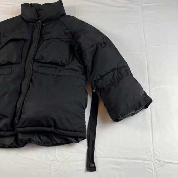 Womens Black Full zip Puffer Jacket Size: Medium “READ” - Picture 3 of 16